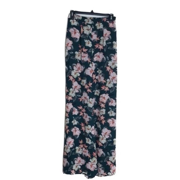 Show me your Mumu semi-sheer wide leg flare loose floral pants size medium - Picture 8 of 12